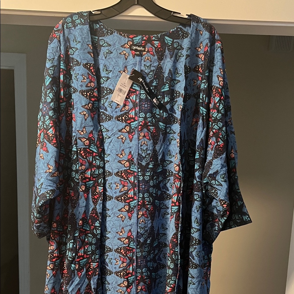 Blue and Pink Butterfly Print Kimono